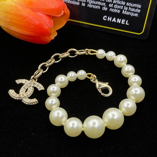 Beautiful Pearl Bracelet